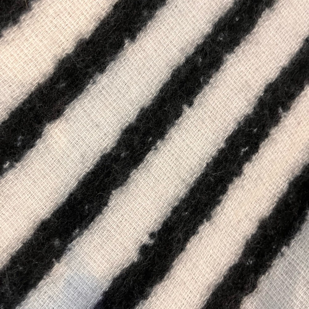 Zara wrap. - Picture 7 of 7